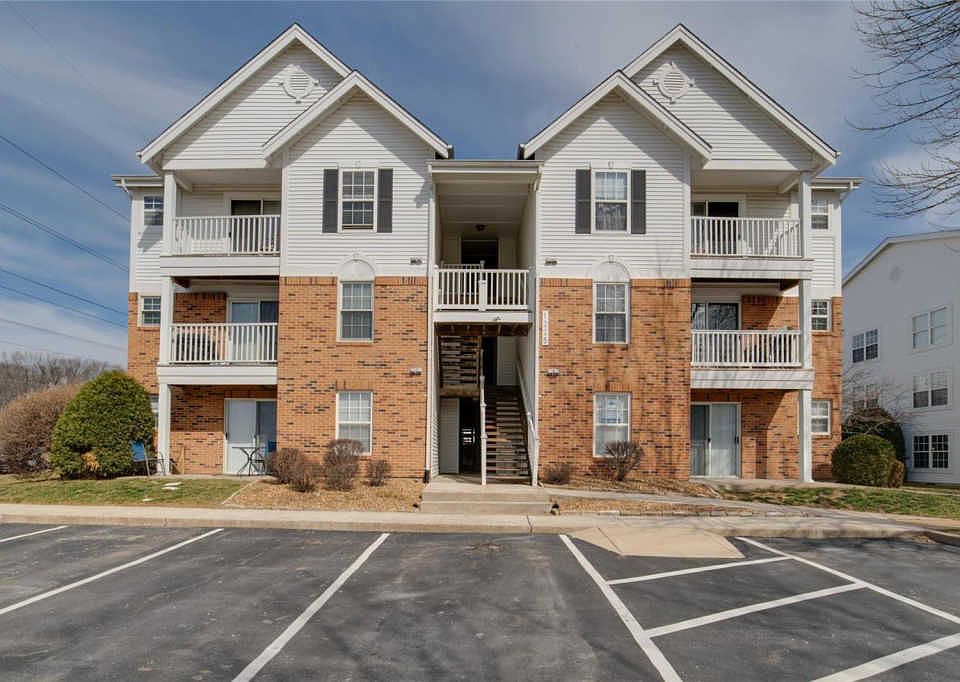 1st image of 1225 Woodland Point Dr APT D