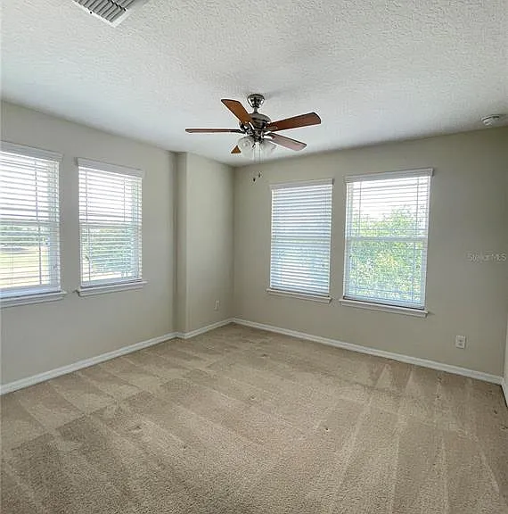 11807 Vermillion Ave — Photo 13
