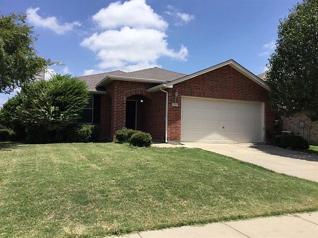 1st image of 1505 Fieldstone Dr