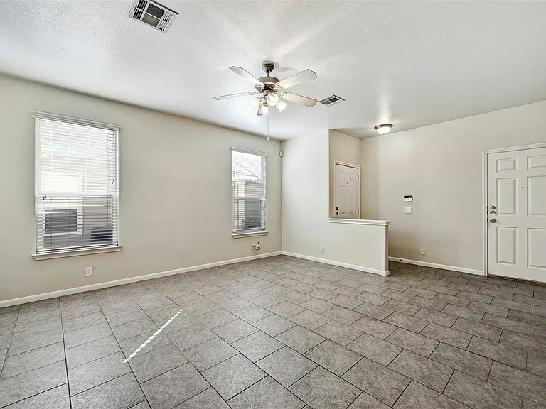 2412 Allred Dr #A — Photo 5