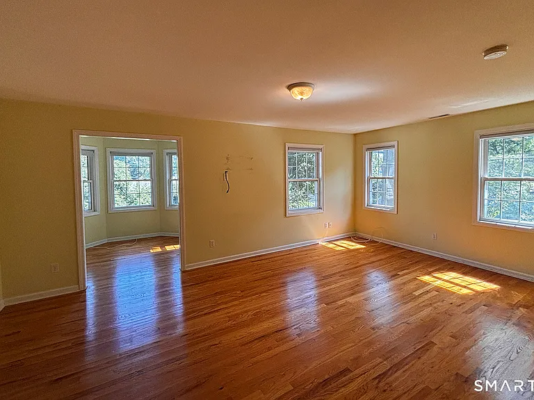 405 S Pine Creek Rd — Photo 11