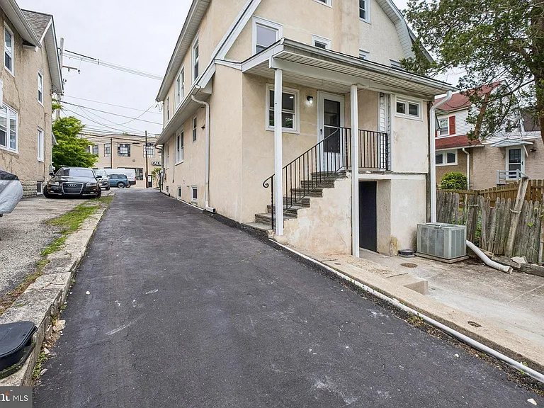 114 Conestoga Rd — Photo 63