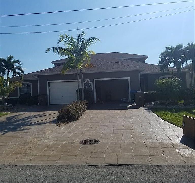 1st image of 934 SW 48th Ter