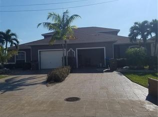 934 SW 48th Ter, Cape Coral, FL 33914