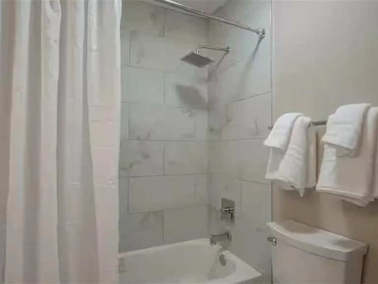 846 Park Pl NE — Photo 117