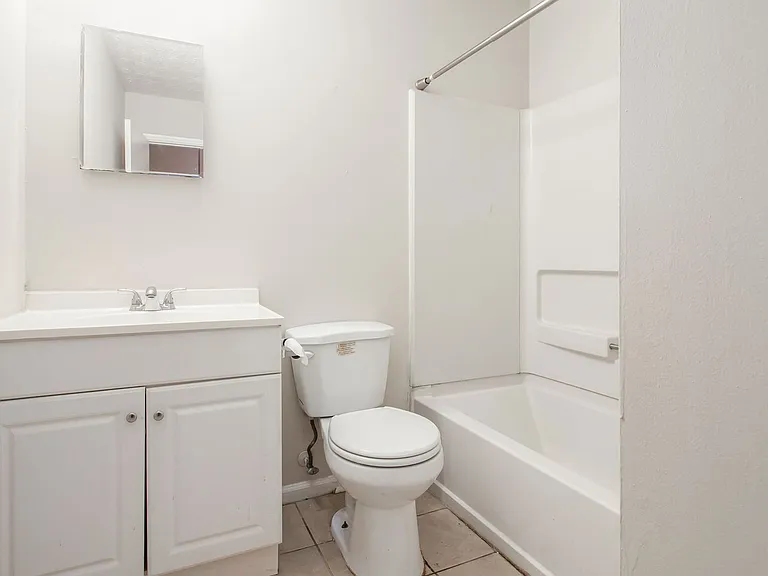 3470 Framingham Dr — Photo 4