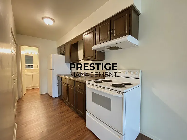 1680 Driftwood Dr #M — Photo 5