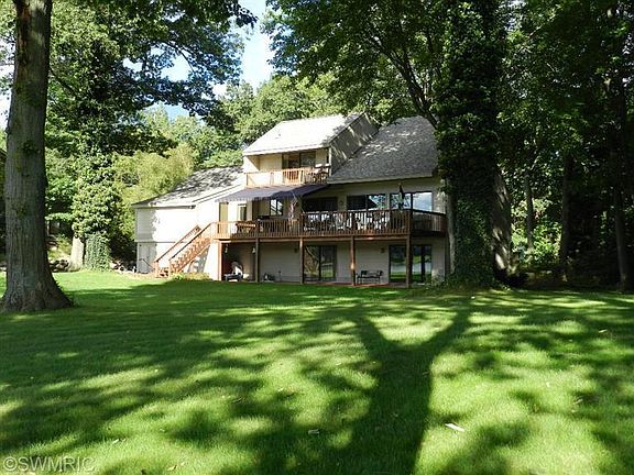 3rd image of 14524 Indian Trails Dr