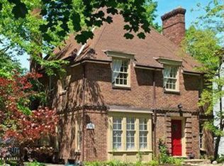 3696 Sutherland Rd, Shaker Heights, OH 44122