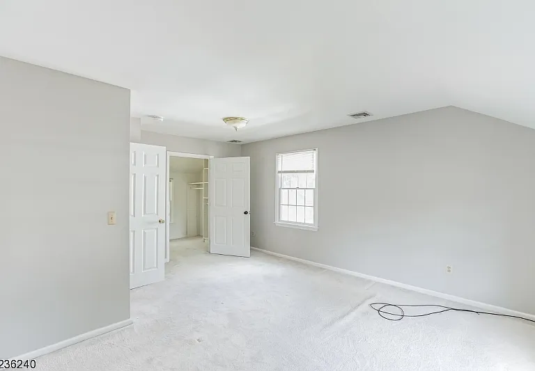 13 Wayne Blvd — Photo 8