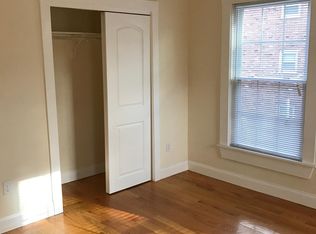 406 Pawtucket St #8, Lowell, MA 01854