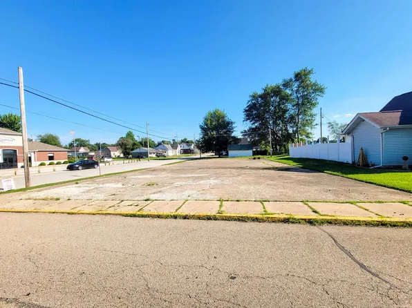 8174 E State Road 54, Dugger, IN 47848