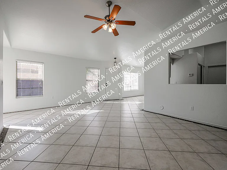 12731 W Sharon Dr — Photo 28