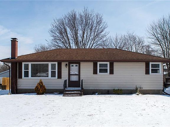 3rd image of 3115 Broadlawn Dr