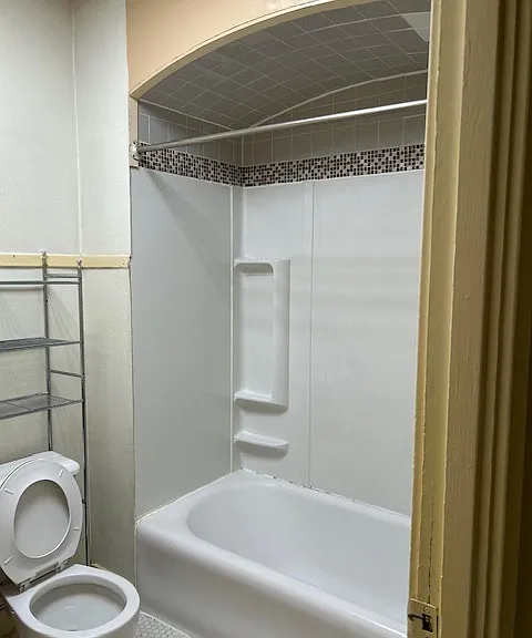 Crown Apartments — Photo 11
