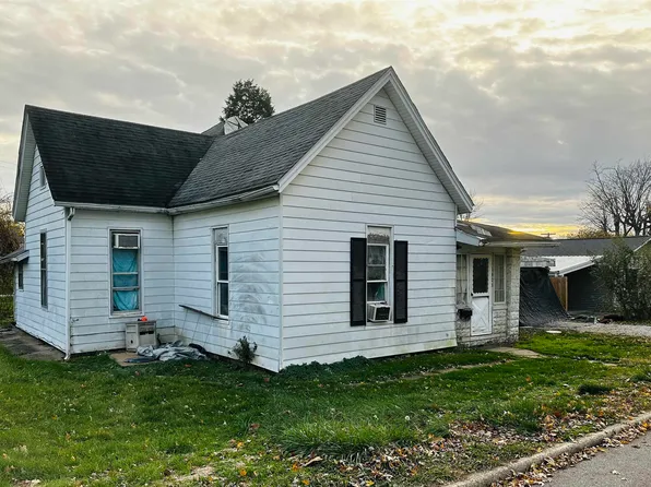 1605 Bedford Rd, Washington, IN 47501