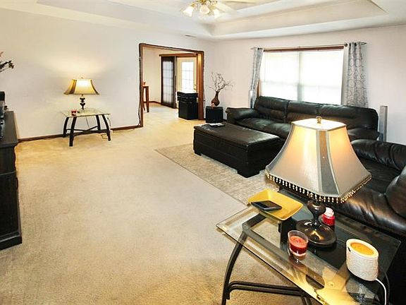 2nd image of 5007 Chariton Dr