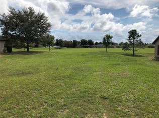 525 Antigua Ave, Tavares, FL 32778