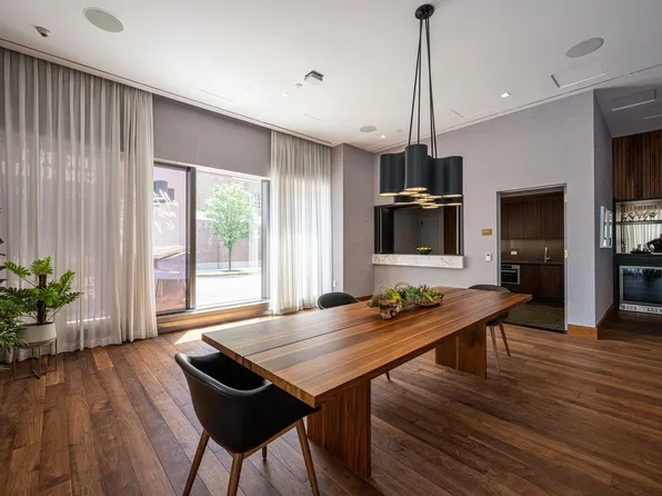 75 Park Lane South image 48 of 50