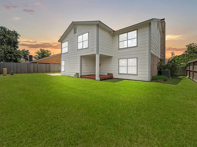 16723 Running Quail Ct — Photo 38