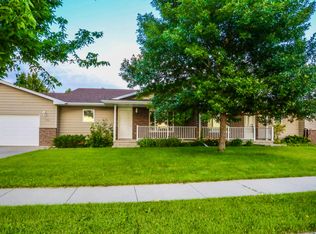 1751/1753 Melrose Dr, Aberdeen, SD 57401