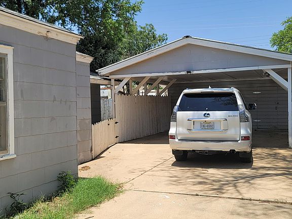 3rd image of 2214 40th St