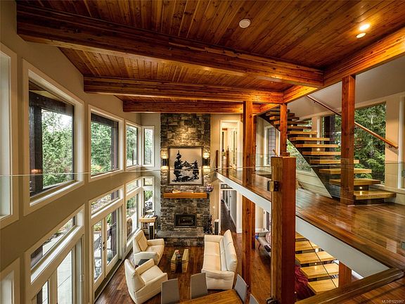 4th image of 9226 Nighthawk Rd