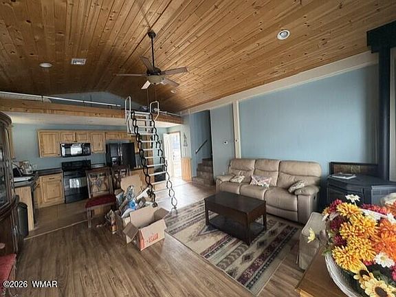 4th image of 8208 Rainbow Loop Lot 496