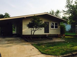 705 Bobo Ave, Berryville, AR 72616