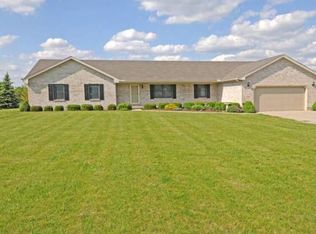 396 W Pekin Rd, Lebanon, OH 45036