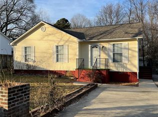 1106 Stonewall Ave, Burlington, NC 27217