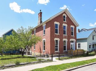 2401 Queen St, Dubuque, IA 52001