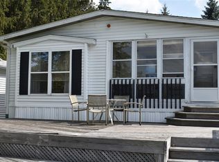 180 Poppy Rd, New Milford, PA 18834