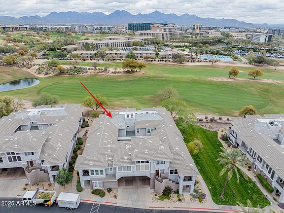 4th image of 15221 N CLUBGATE Drive #2061