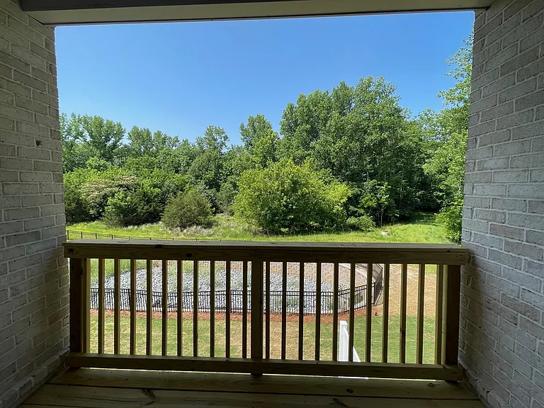 207 Heathbrook Ln — Photo 26