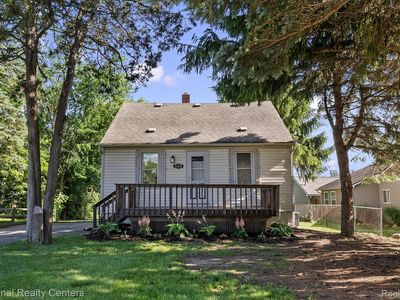 1165 Vinewood St, Auburn Hills, MI, 48326