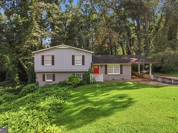 2nd image of 1633 Pine Glen Cir