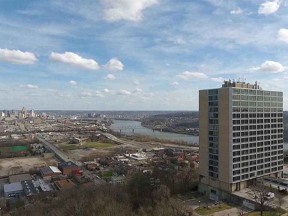 1st image of 810 Matson Pl Ph 5