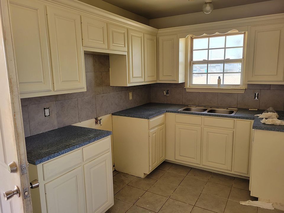 1st image of 1405 Lamesa St #1