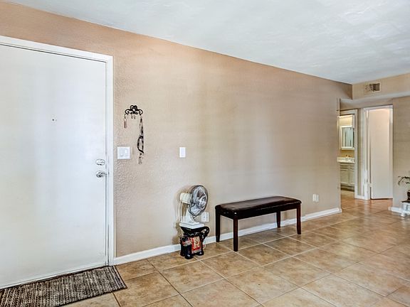 4th image of 1905 E University Dr Unit 152