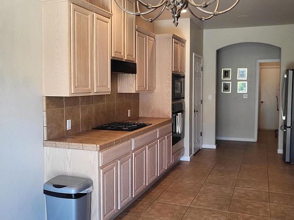 4th image of 2019 E Monte Vista Ct