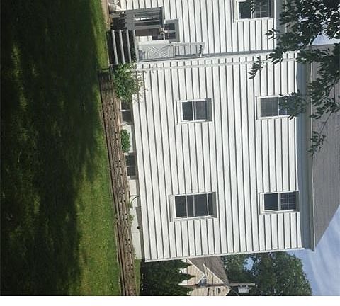 5th image of 22 Holly St