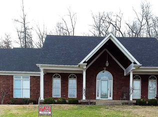 1808 Austinwood Pl, Louisville, KY 40214