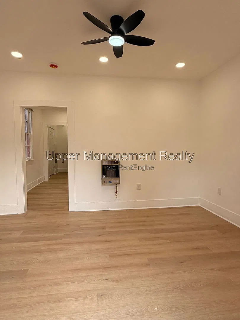 1 bed, 1.0 bath, 550 sqft, $1,100 — Photo 1