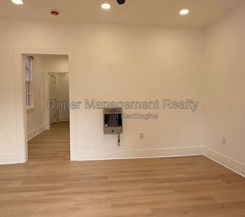808 N Robertson St #1B