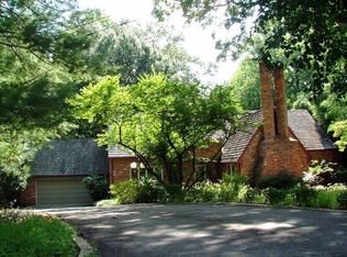 9601 Weathered Oak Ct, Bethesda, MD 20817