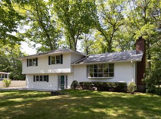 46 Jan Rd, Bristol, CT 06010