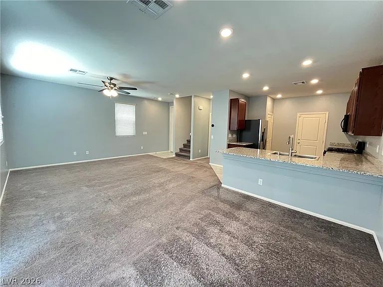 7052 Fossil Lake St — Photo 4