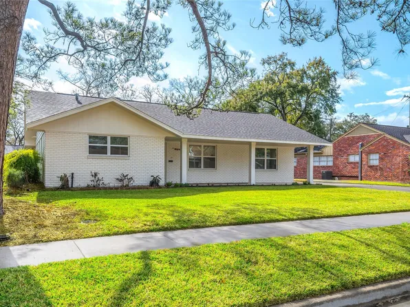 7727 Fairdale Ln, Houston, TX 77063