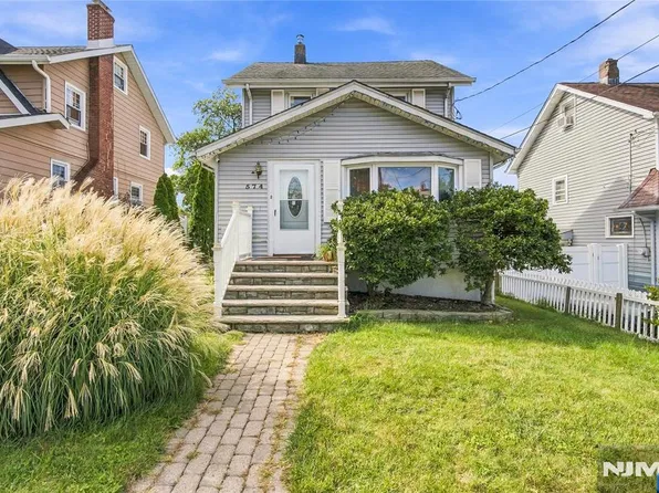 574 Tilden Avenue, Teaneck, NJ 07666